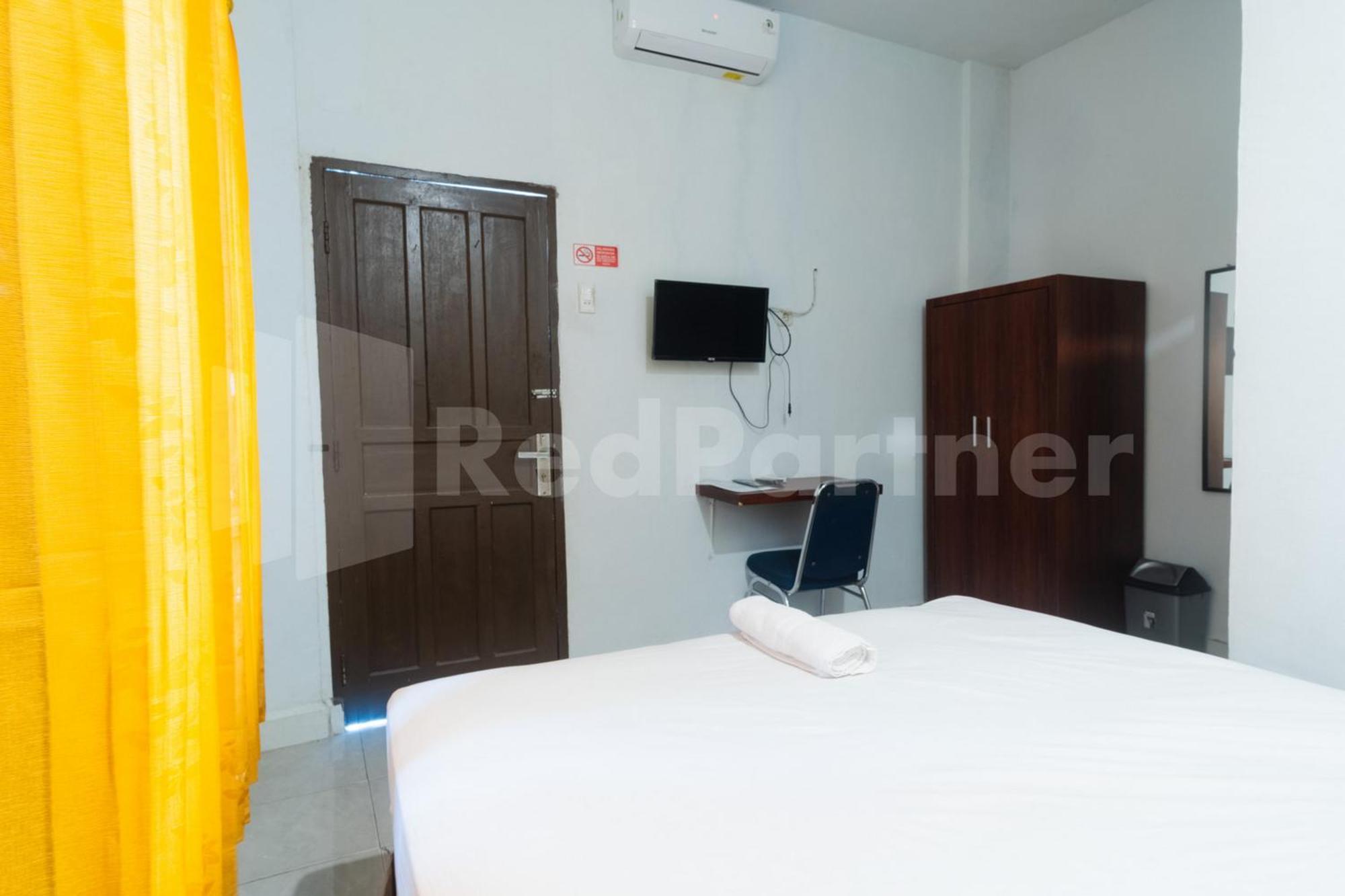 Teratai Guesthouse At Rs Adam Malik Medan Mitra Reddoorz Exterior photo